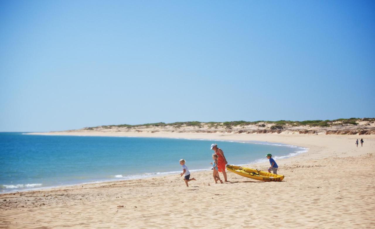 Eco Beach Wilderness Retreat Broome Exterior foto